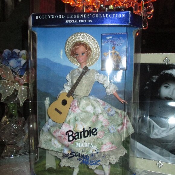 Sound of Music Maria Barbie/Special Edition - Picture 5 of 13